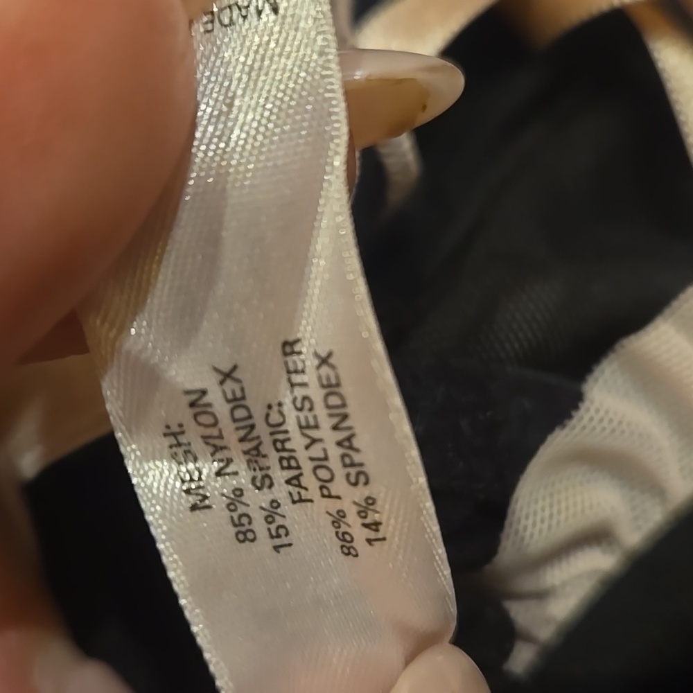 New Victoria's Secret Sheer Black/Pale Pink Frill Accent Open-Front/Tie Nightie - Picture 12 of 12
